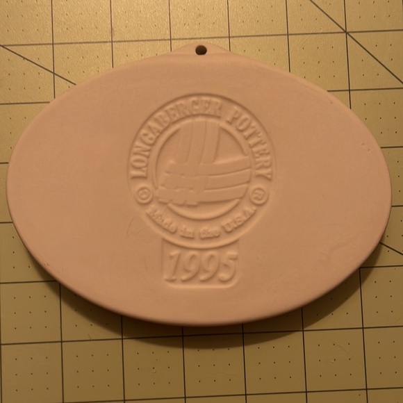 Vintage Longaberger pottery cookie press rabbits - Picture 2 of 2